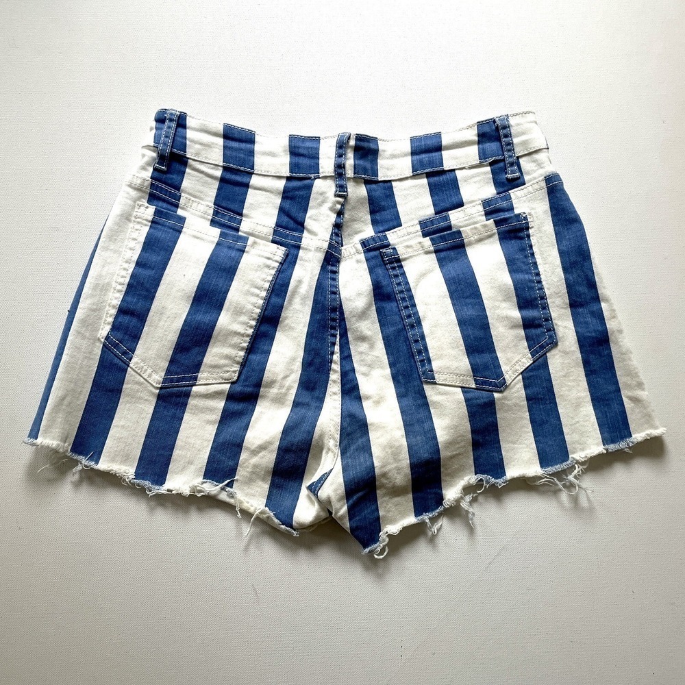 Saints & Hearts Striped Denim Shorts Women's 10 Blue White Distressed Cutoff - Picture 5 of 6